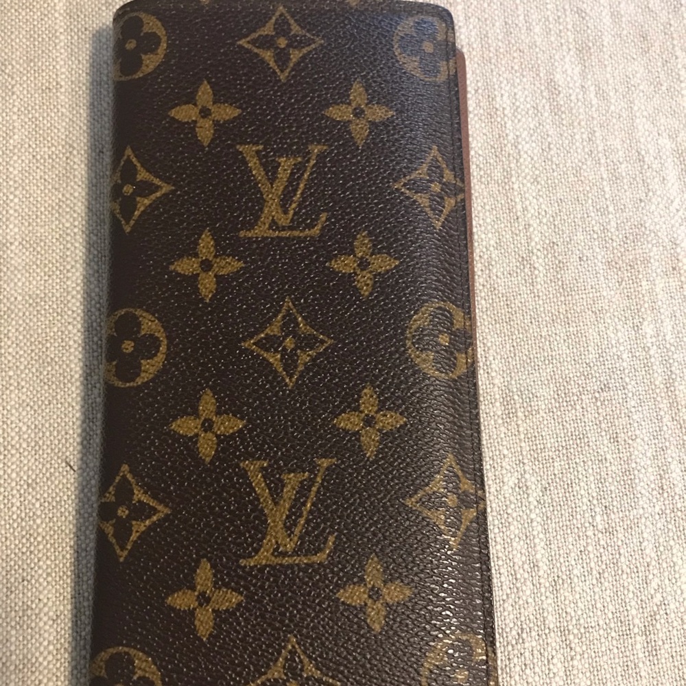 Authentic Louis Vuitton long wallet.